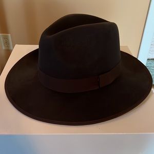 Philip Loving Blue bottom hat never been worn